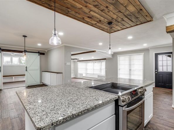 2954  Candlewick Lane , Farmers Branch Texas 75234