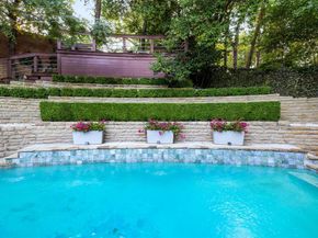 1419  Yakimo Drive , Dallas Texas 75208