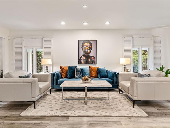 1419  Yakimo Drive , Dallas Texas 75208