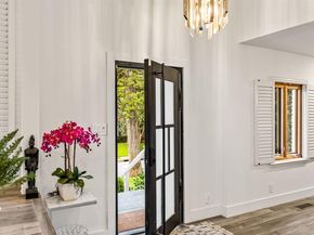 1419  Yakimo Drive , Dallas Texas 75208