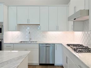 1436  N Avenue , Plano Texas 75074