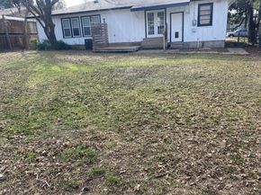 3550  Binyon Street , Fort Worth Texas 76133