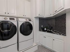 4373 W Northwest Highway , Dallas Texas 75220