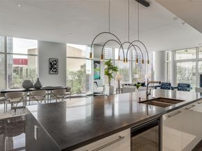 1918  Olive Street  202, Dallas Texas 75201