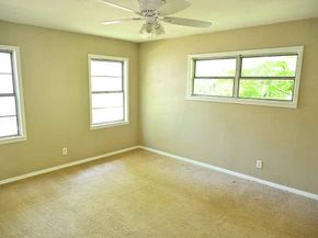 1840  Junius Street , Fort Worth Texas 76103