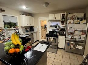 1840  Junius Street , Fort Worth Texas 76103