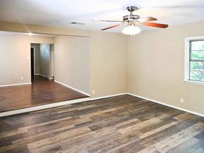 1840  Junius Street , Fort Worth Texas 76103