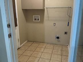 1840  Junius Street , Fort Worth Texas 76103