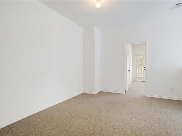 1805  Azalea Drive , Savannah Texas 76227