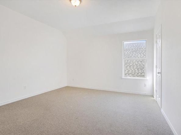 1805  Azalea Drive , Savannah Texas 76227