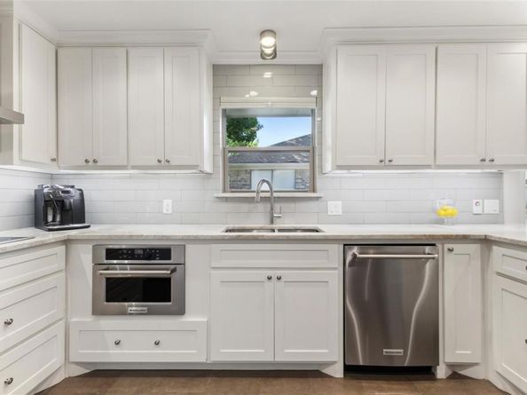 10  Valley Wood Court , Trophy Club Texas 76262