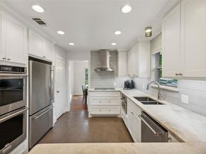 10  Valley Wood Court , Trophy Club Texas 76262