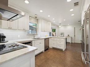 10  Valley Wood Court , Trophy Club Texas 76262
