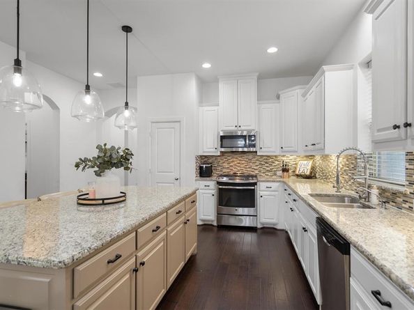 205  Sunrise Drive , Argyle Texas 76226