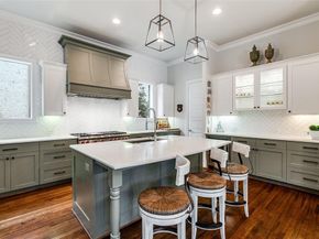 32  Fawn Wood Drive , Dallas Texas 75248