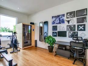 4401  Roseland Avenue  B, Dallas Texas 75204