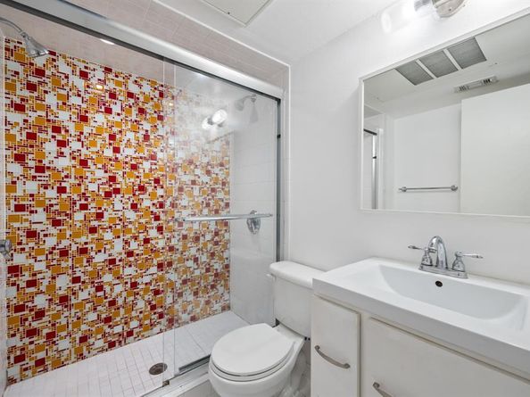 2710  Douglas Avenue  108, Dallas Texas 75219