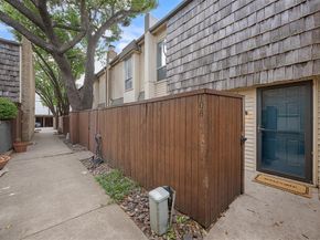 2710  Douglas Avenue  108, Dallas Texas 75219
