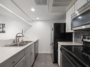 2710  Douglas Avenue  108, Dallas Texas 75219