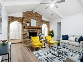 2907  Lakeshore Court , Arlington Texas 76013