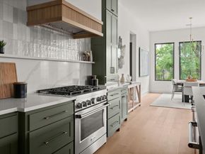 1770  Coopers Hawk Drive , Arlington Texas 76005