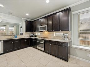 1636  Suncatcher Way , Fort Worth Texas 76052