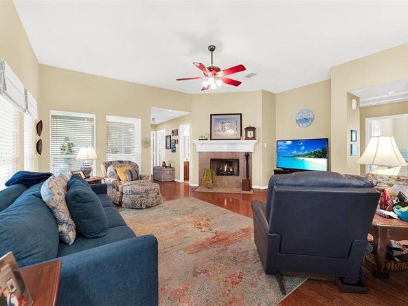 1208  Sea Pines Drive , Savannah Texas 76227