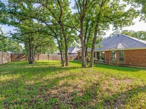 741  Oak Park Drive , Azle Texas 76020