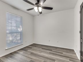 741  Oak Park Drive , Azle Texas 76020