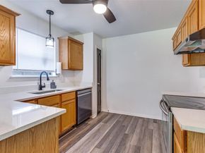 741  Oak Park Drive , Azle Texas 76020
