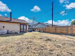 1429  Spring Willow Drive , Arlington Texas 76018