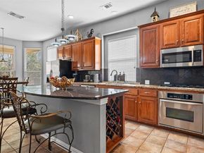 6211  Parkside Drive , Arlington Texas 76001