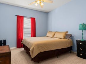 6211  Parkside Drive , Arlington Texas 76001