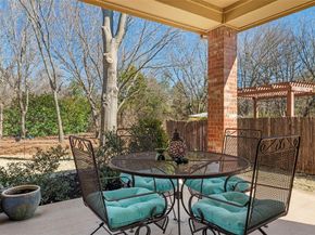 6211  Parkside Drive , Arlington Texas 76001