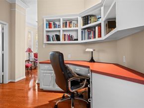 6211  Parkside Drive , Arlington Texas 76001