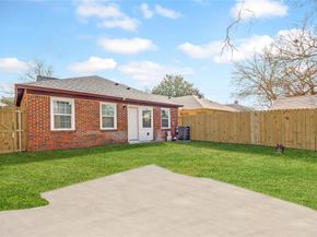 2403  Romine Avenue , Dallas Texas 75215