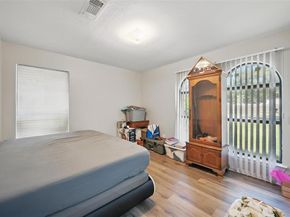 2701  Mims Street , Fort Worth Texas 76112