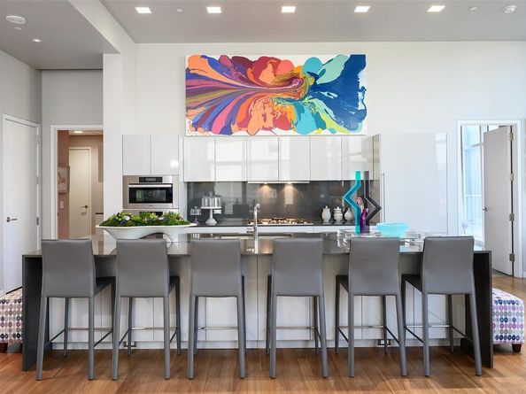 1918  Olive Street  402, Dallas Texas 75201