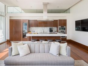 1918  Olive Street  402, Dallas Texas 75201