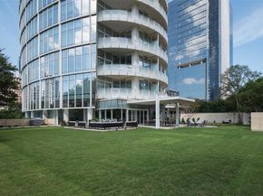 1918  Olive Street  402, Dallas Texas 75201