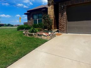 6174  Baggins Street , Fort Worth Texas 76179