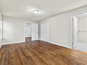 2336  Glencrest Drive , Fort Worth Texas 76119