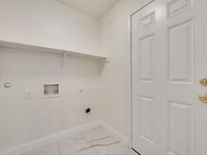 4028  O B Crowe Drive , Dallas Texas 75227