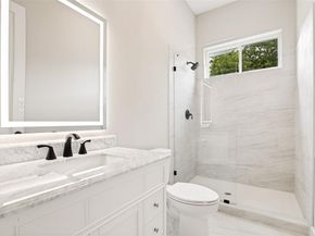 531  Shirley Court , Richardson Texas 75081