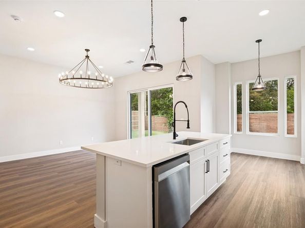531  Shirley Court , Richardson Texas 75081
