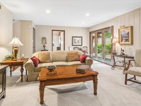 6991  Helsem Way  168, Dallas Texas 75230