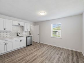 502  Davidson Drive , Garland Texas 75040