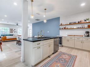 5400  Worth Street , Dallas Texas 75214