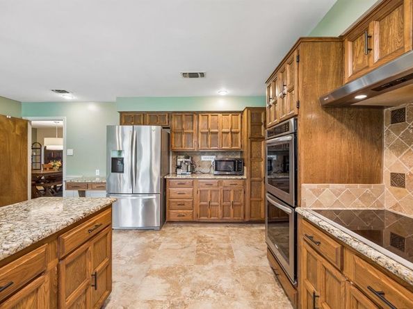 3211  Glasgow Terrace , Arlington Texas 76015