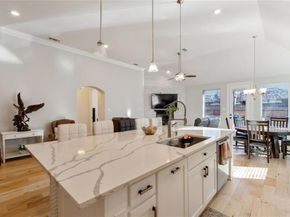 1930  Muncie Avenue , Dallas Texas 75212